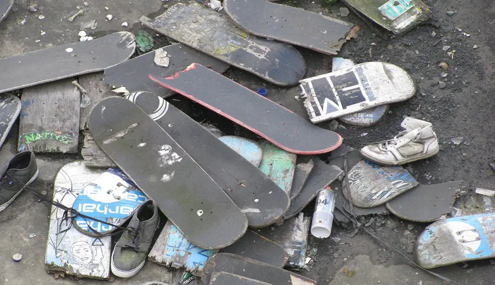 broken skate deck
